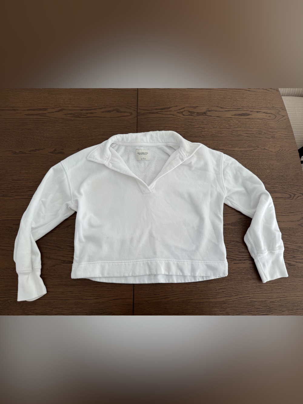 Abercrombie & Fitch White Long-Sleeve V-Notch Pullover